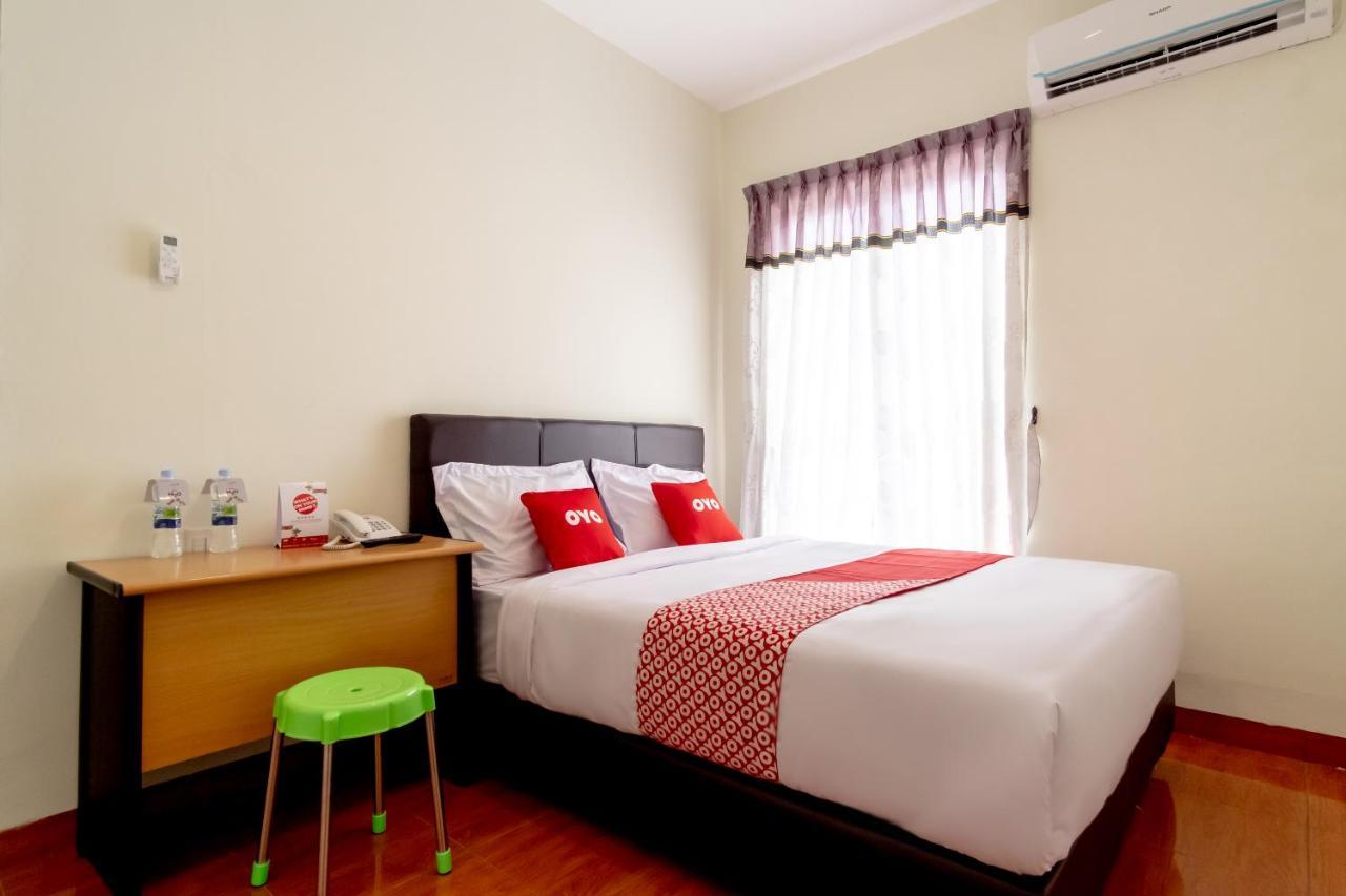 Oyo 1940 Cendana Homestay Syariah Medan Exterior foto